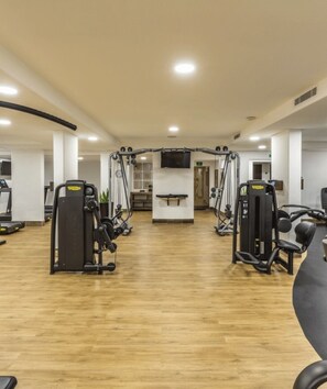 Fitness facility - Luxury 2-bedroom villa in Vista Encantada spa & resort in Cabo San Lucas. (Cabo San Lucas)