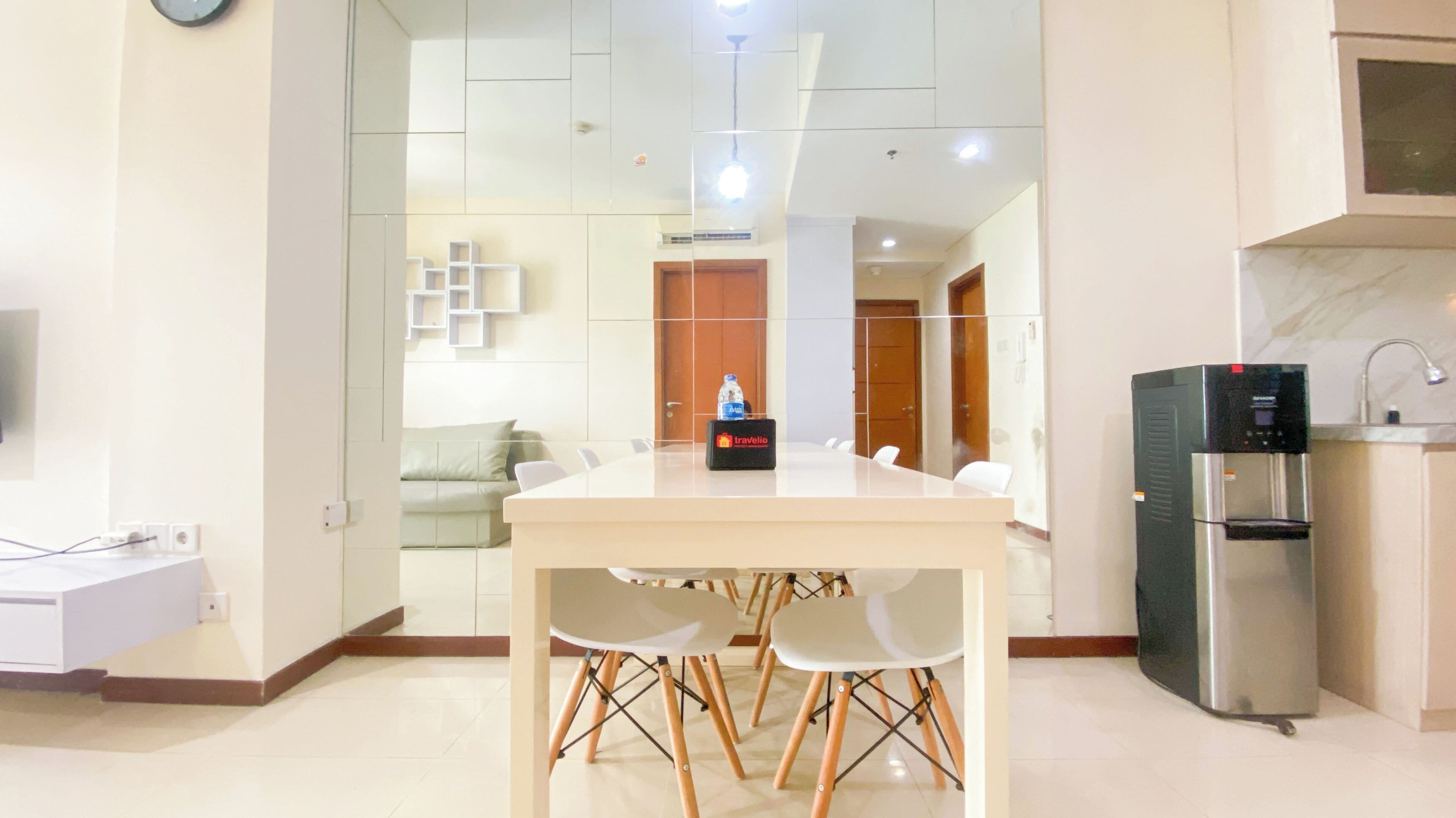 Standard Apartment | Dining room