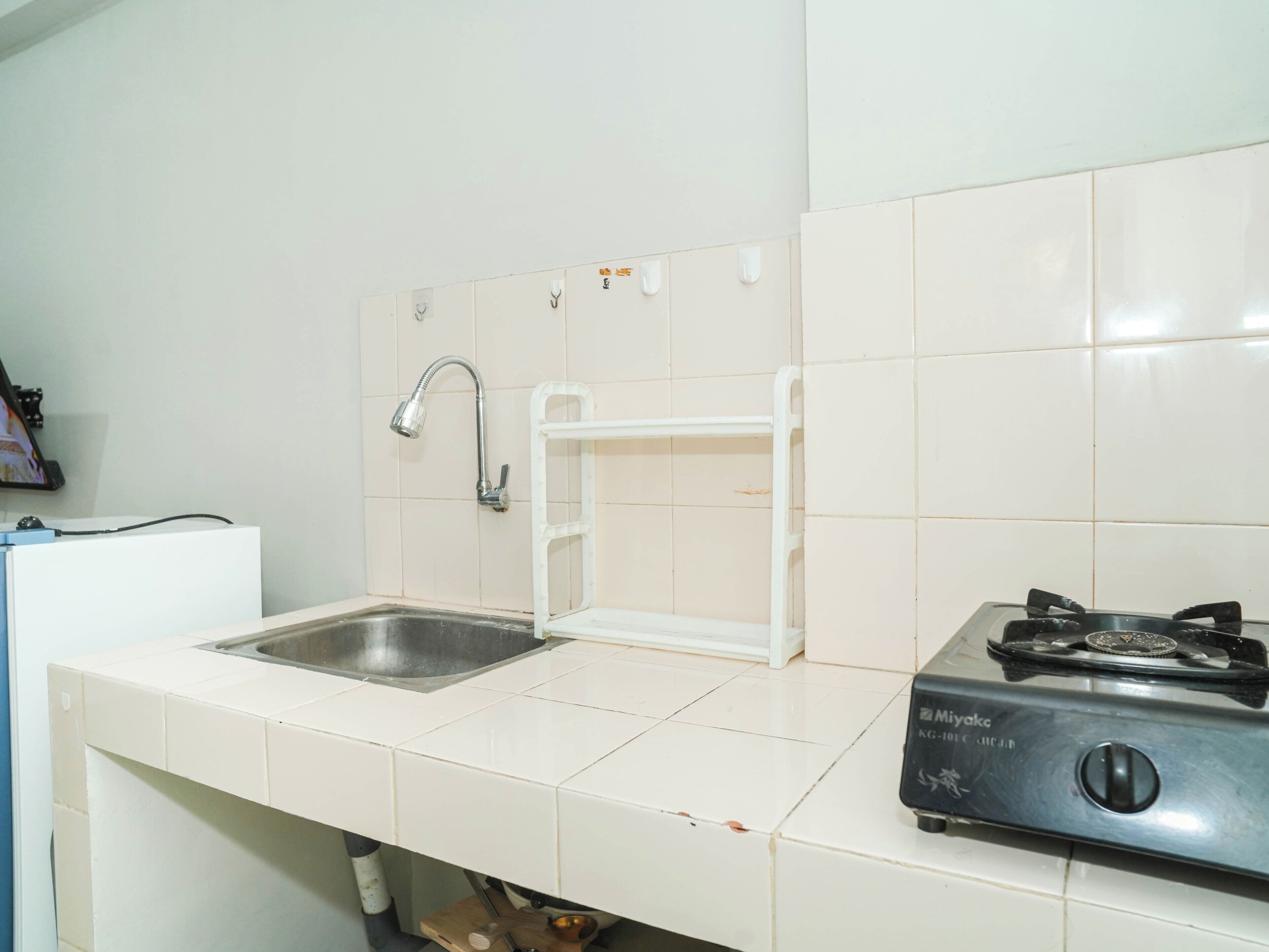 Standard Studio | Private kitchen | Stovetop, electric kettle