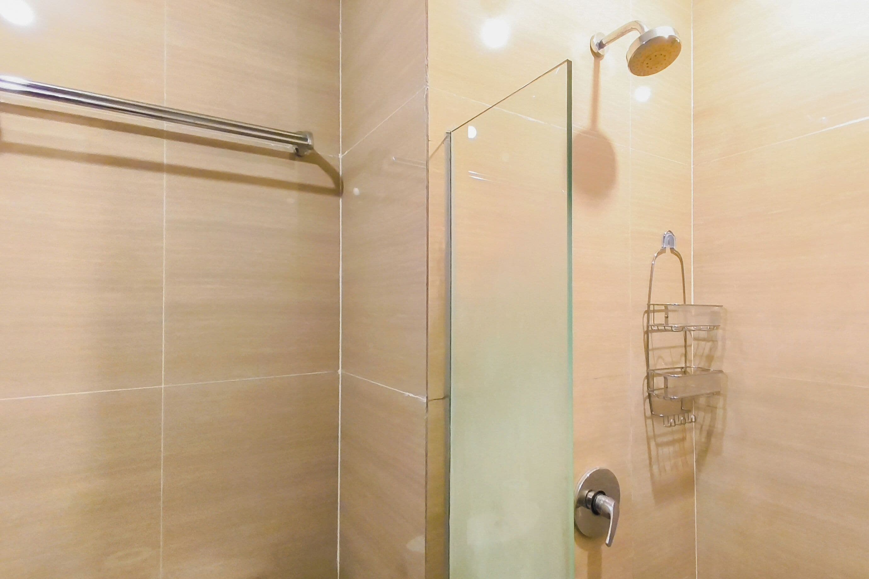 Standard Apartment | Bathroom