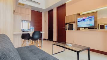 Standard Apartment | Television