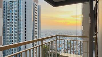 Studio Standard | Vue sur la ville