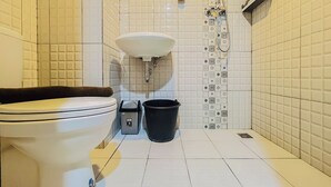 Uklassifisert bilde, 3 av 13, knapp
