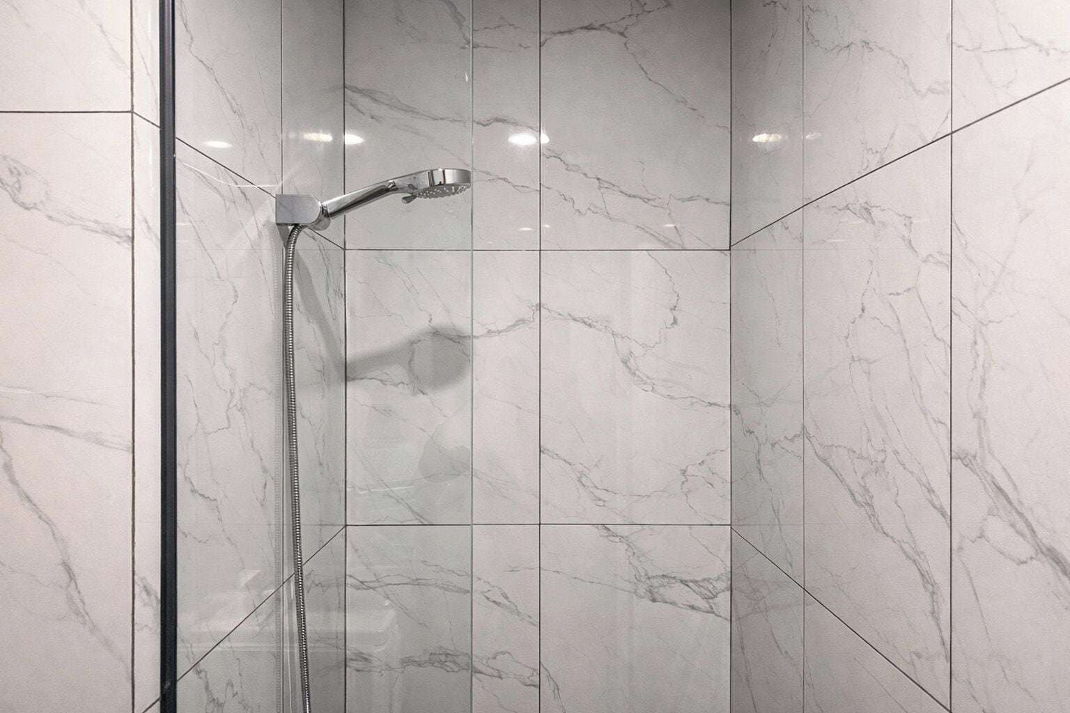 Standard Studio | Bathroom