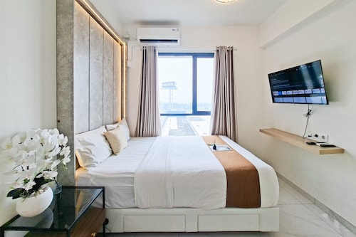 Cozy Living Studio Apartment At Sky House Alam Sutera