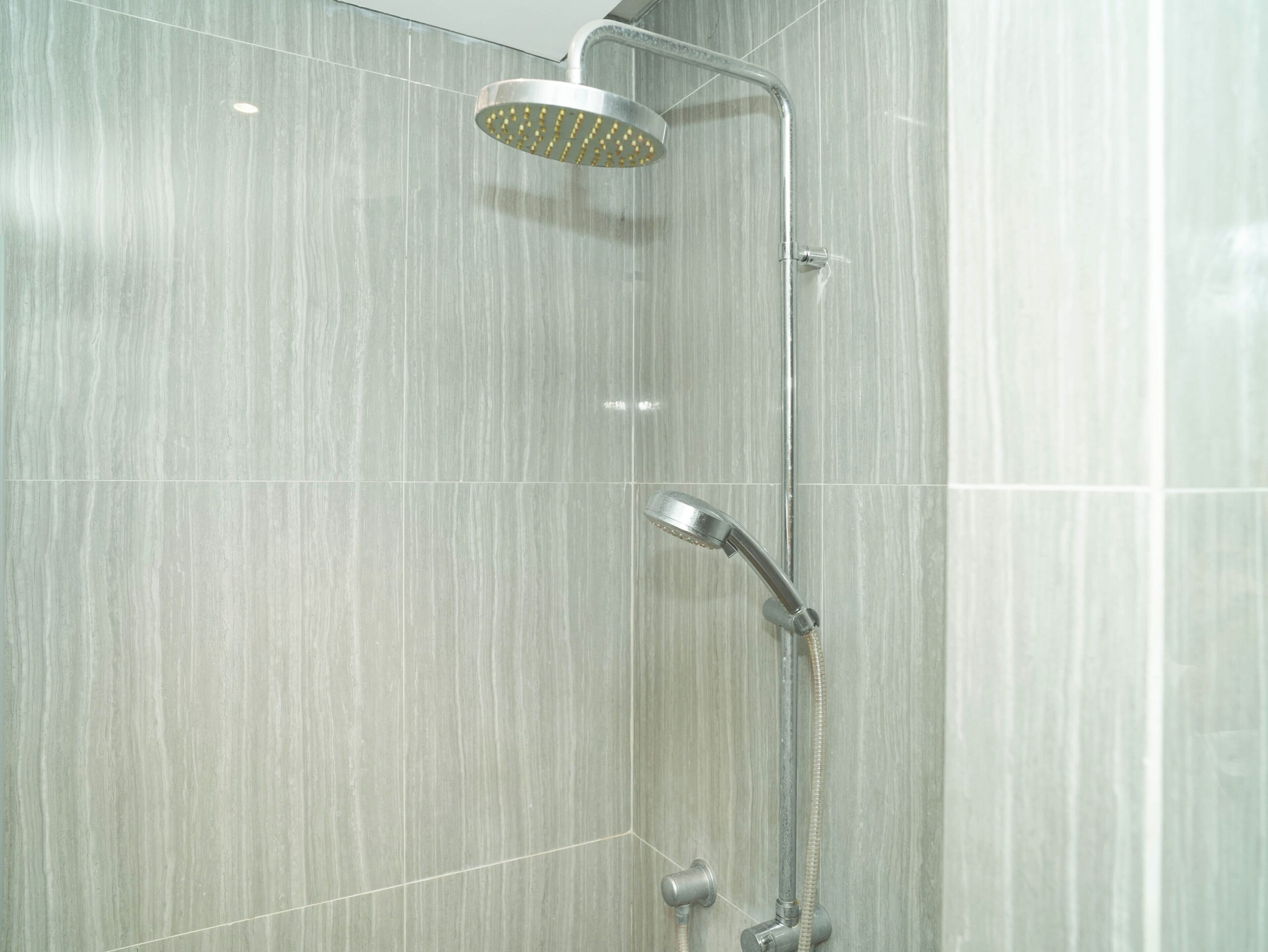 Standard Studio | Bathroom