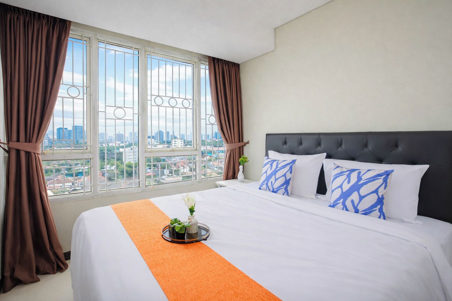 Standard Apartment
