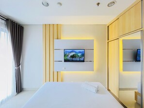 Standard Apartment - Neat Warm Wooden Tone 1Br At Patraland Amarta Apartment (Ngaglik)