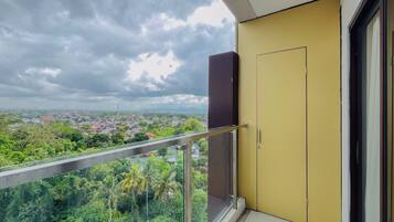 Standard Apartment | Balcony