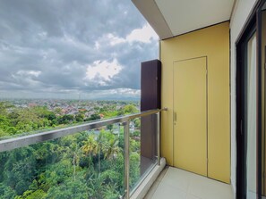 Apartemen Standar | Balkon