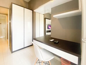 Standard Studio - Minimalist And Enjoy Living Studio Amartha View Apartment (Semarang)