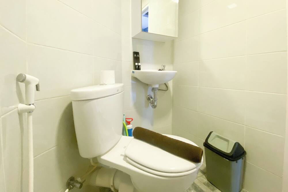 Minimalist And Enjoy Living Studio Amartha View Apartment - Kec. Ngaliyan