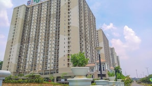 Exterior - Practical 2Br For 4 Pax At Podomoro Golf View Apartment (Gunung Putri)