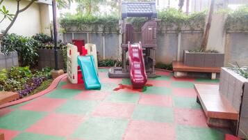 Children's play area - outdoor