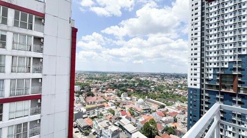 Practical Studio At Taman Melati Margonda Apartment Near Universitas Indonesia