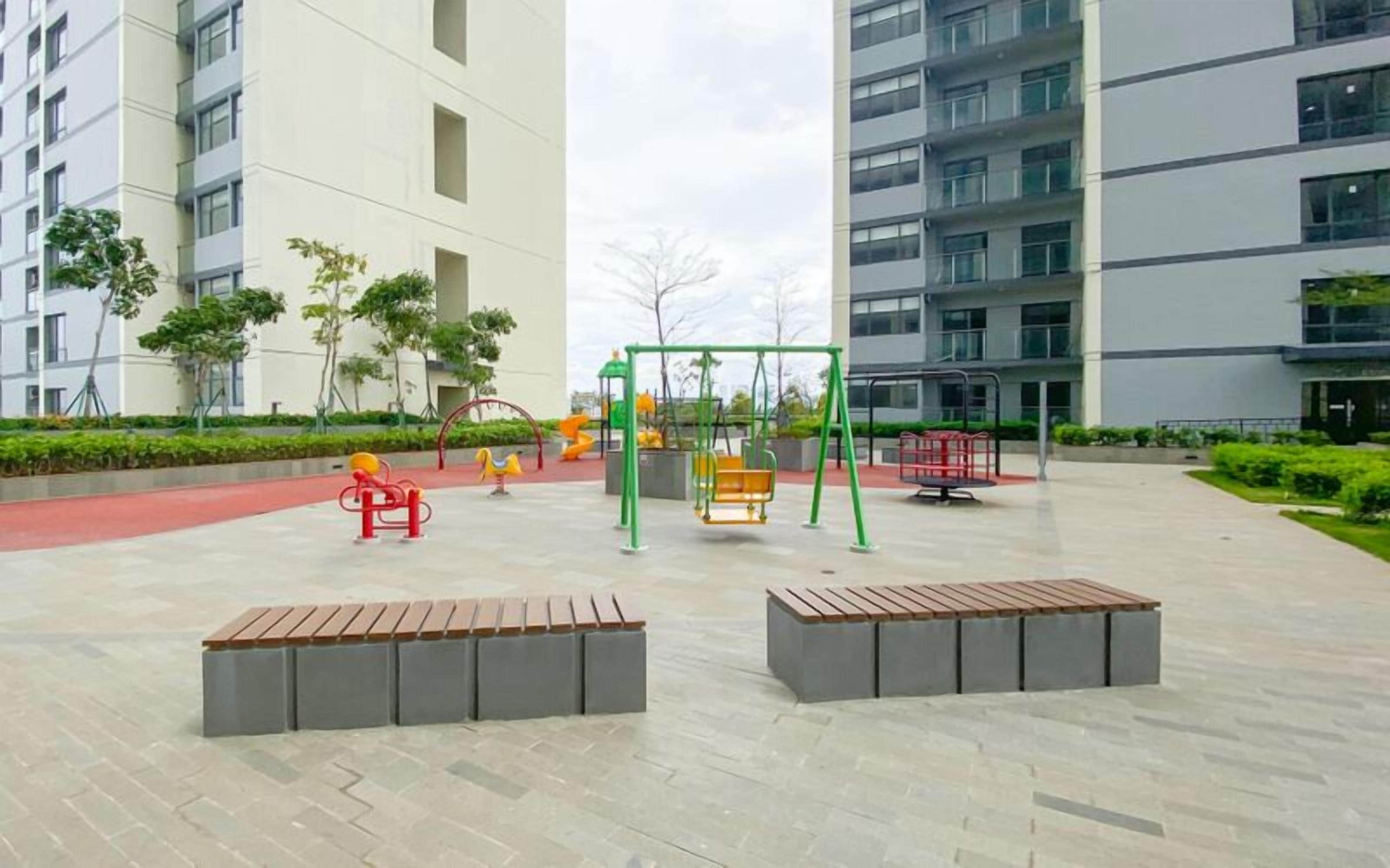 Zona de juegos infantil al aire libre