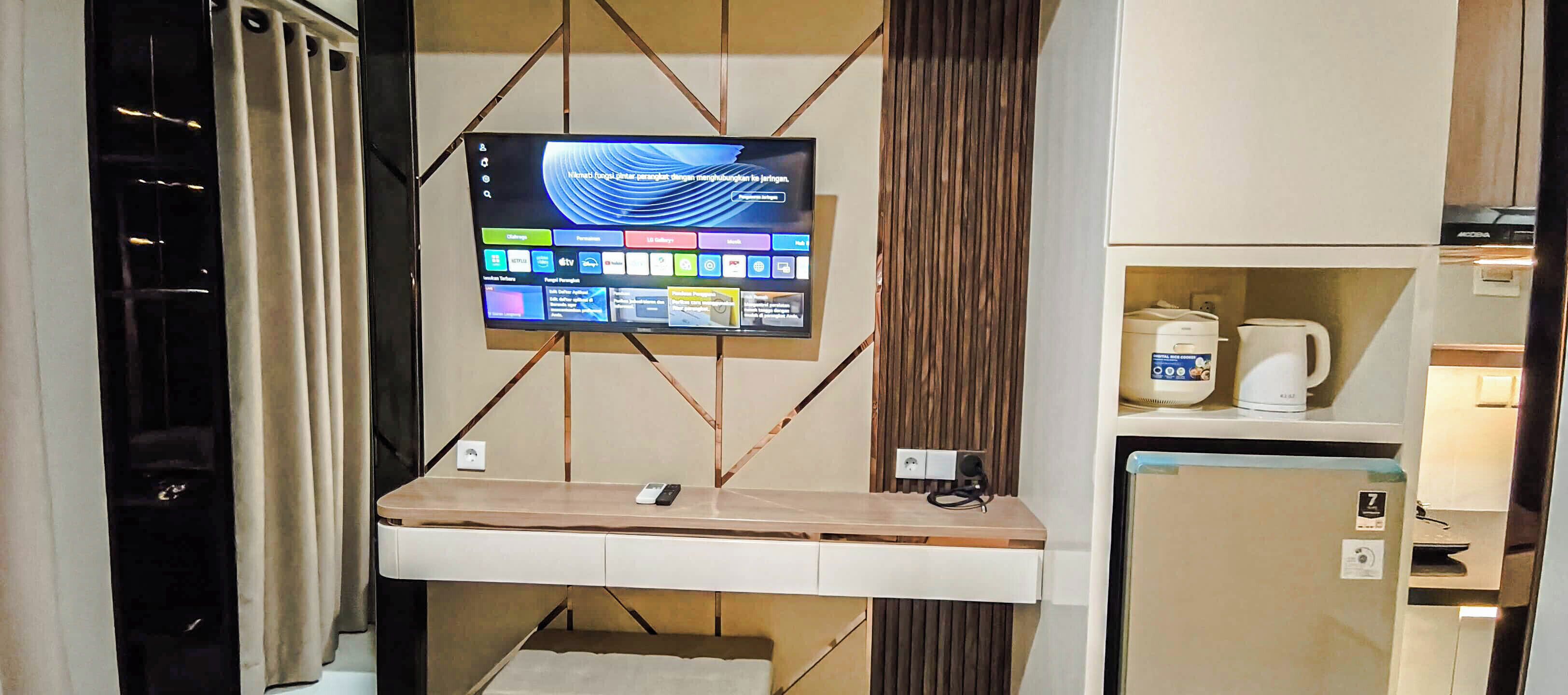Standard Studio | Television