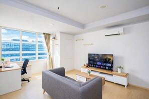 Standard Apartment | Living room - Strategic And Cozy 2Br Apartment At Fx Residence (Jakarta)