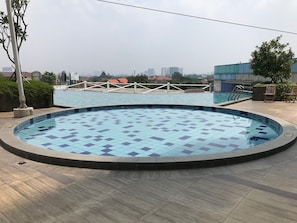 Exterior - 3 Pax Functional 2Br At Cinere Bellevue Suites Apartment (Depok)