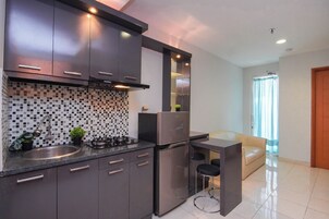 Standard Apartment | Private kitchen | Electric kettle