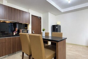 Standard Apartment | Dining room - Cozy Living 2Br Apartment At L'Avenue Pancoran (Jakarta)