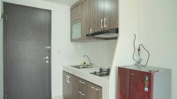 Standard Studio | Private kitchen | Electric kettle