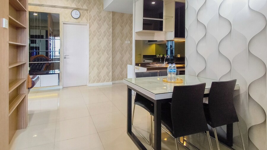 Best Combined Unit 2Br At Orchard Supermall Mansion Apartment