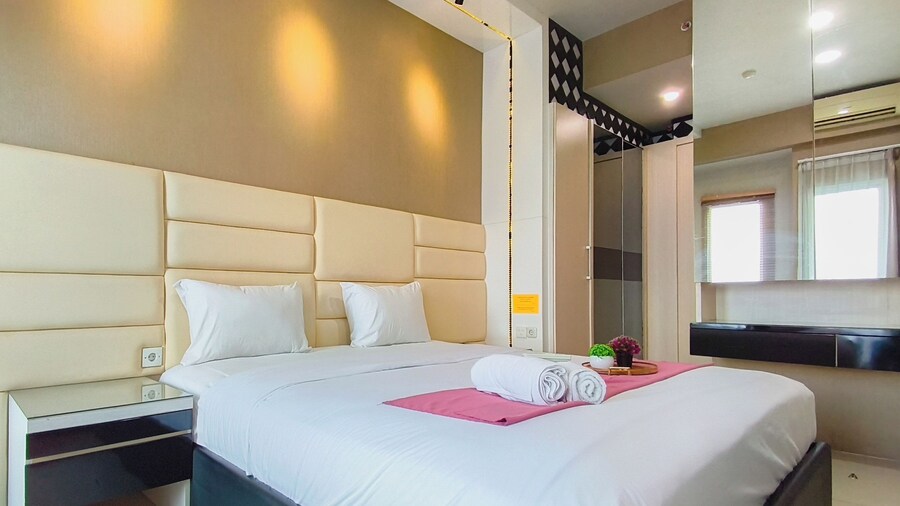 Best Combined Unit 2Br At Orchard Supermall Mansion Apartment