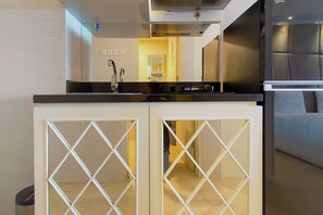 Interior - Studio With Good Location At Orchard Supermall Mansion Apartment (Surabaya)