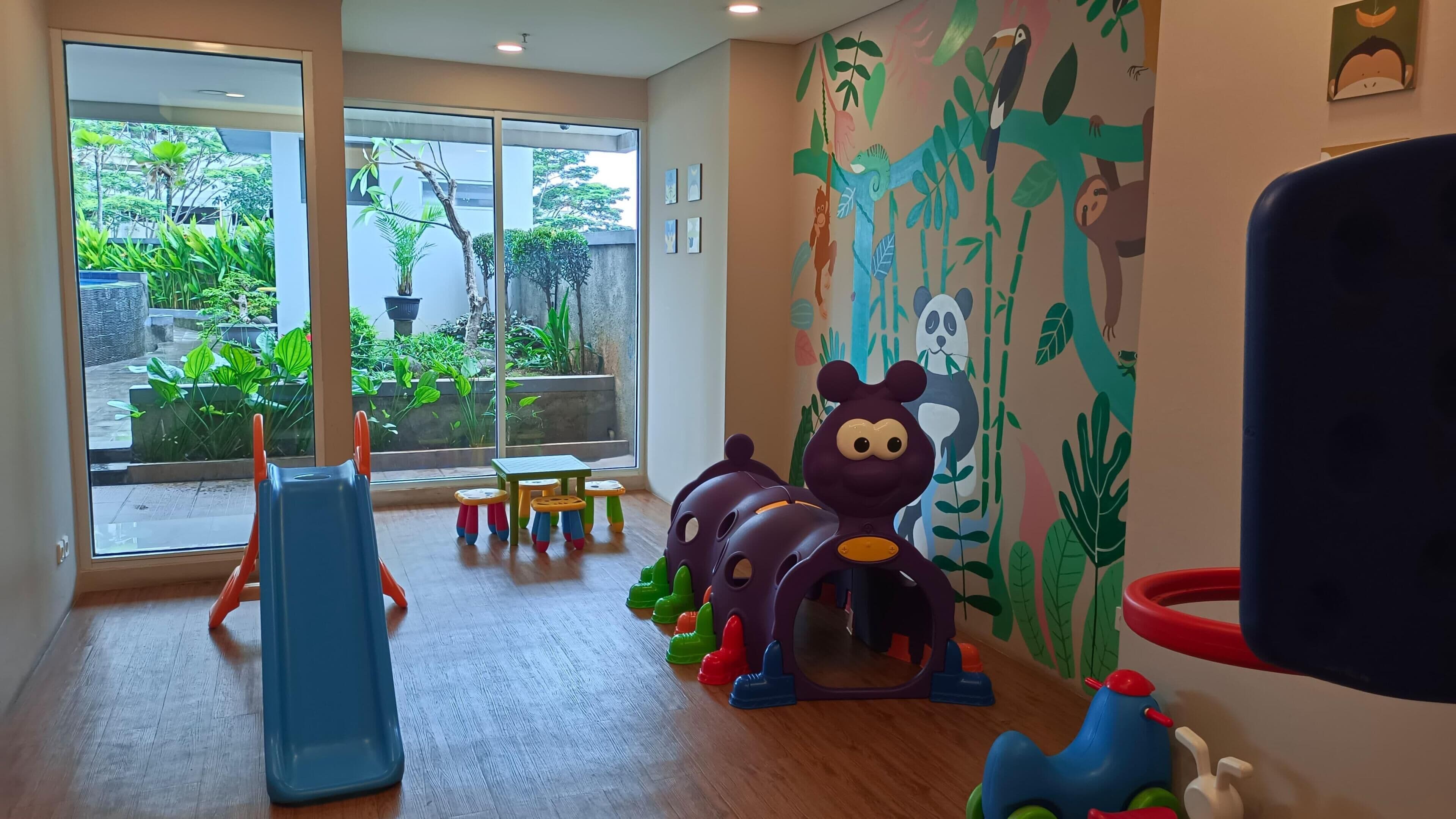 Children’s play area – indoor