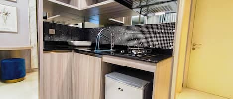 Standard Studio | Private kitchen | Electric kettle