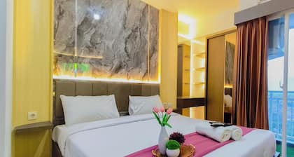 Clean And Neat Deluxe Studio At Suncity Residence Apartment