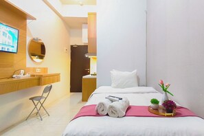 Standard Studio - Practical Studio At Suncity Residence (Sidoarjo)