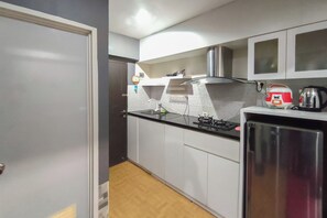 Standard Apartment | Private kitchen | Electric kettle - Enjoy Living 2Br Apartment At Jarrdin Cihampelas With 1 Ac In Living Room (Bandung)