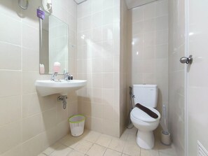 Standard Apartment | Bathroom - White Tone 1Br For 2 Pax At Parahyangan Residence (Bandung)