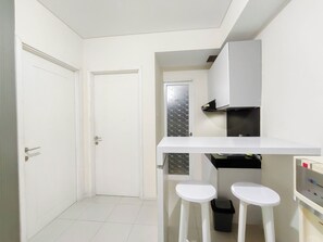 Standard Apartment | Dining room - Bright And Simple 2Br Apartment At Parahyangan Residence (Bandung)