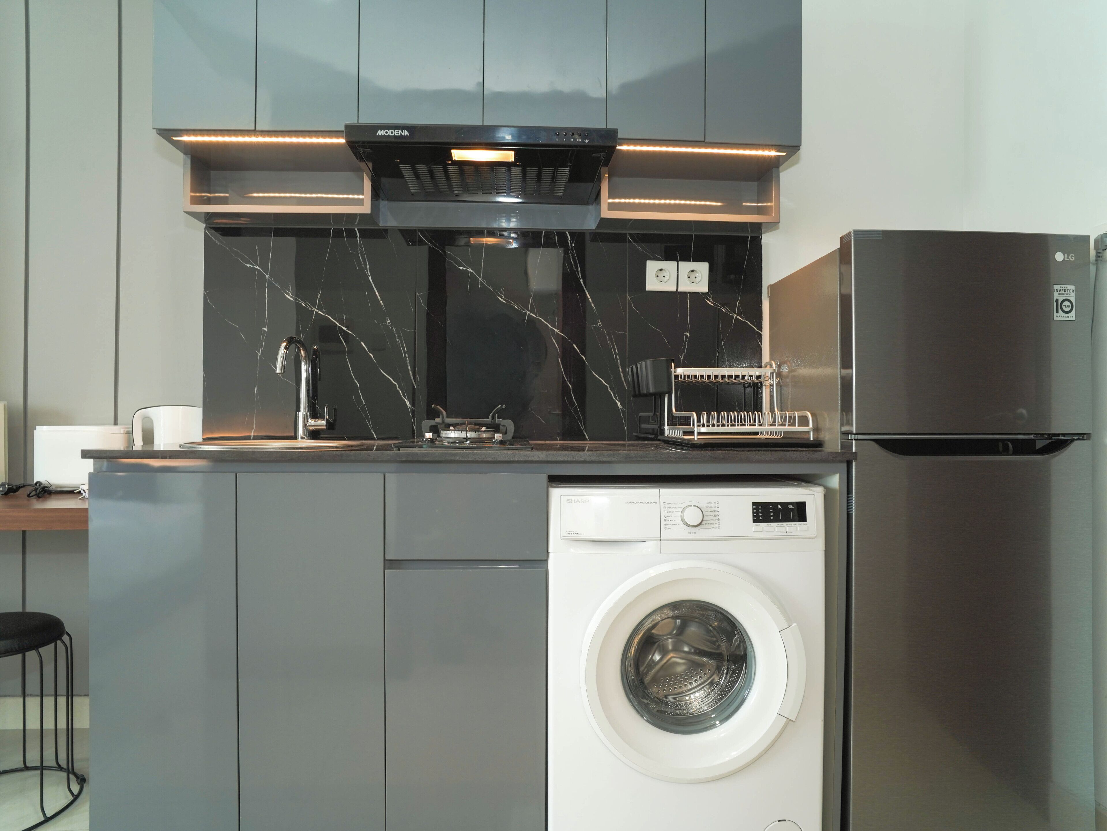 Standard Studio | Private kitchen | Electric kettle