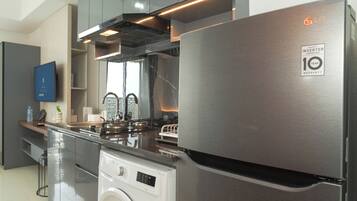 Standard Studio | Private kitchen | Electric kettle