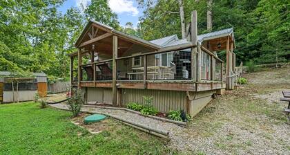 Cozy 1-bedroom cabin in perfect Hudson with cool AC