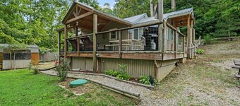 Cozy 1-bedroom cabin in perfect Hudson with cool AC