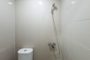 Standard Studio | Bathroom - Good Deal Studio (No Kitchen) Apartment At B Residence (Tangerang)