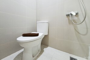 Standard Studio | Bathroom - Good Deal Studio (No Kitchen) Apartment At B Residence (Tangerang)
