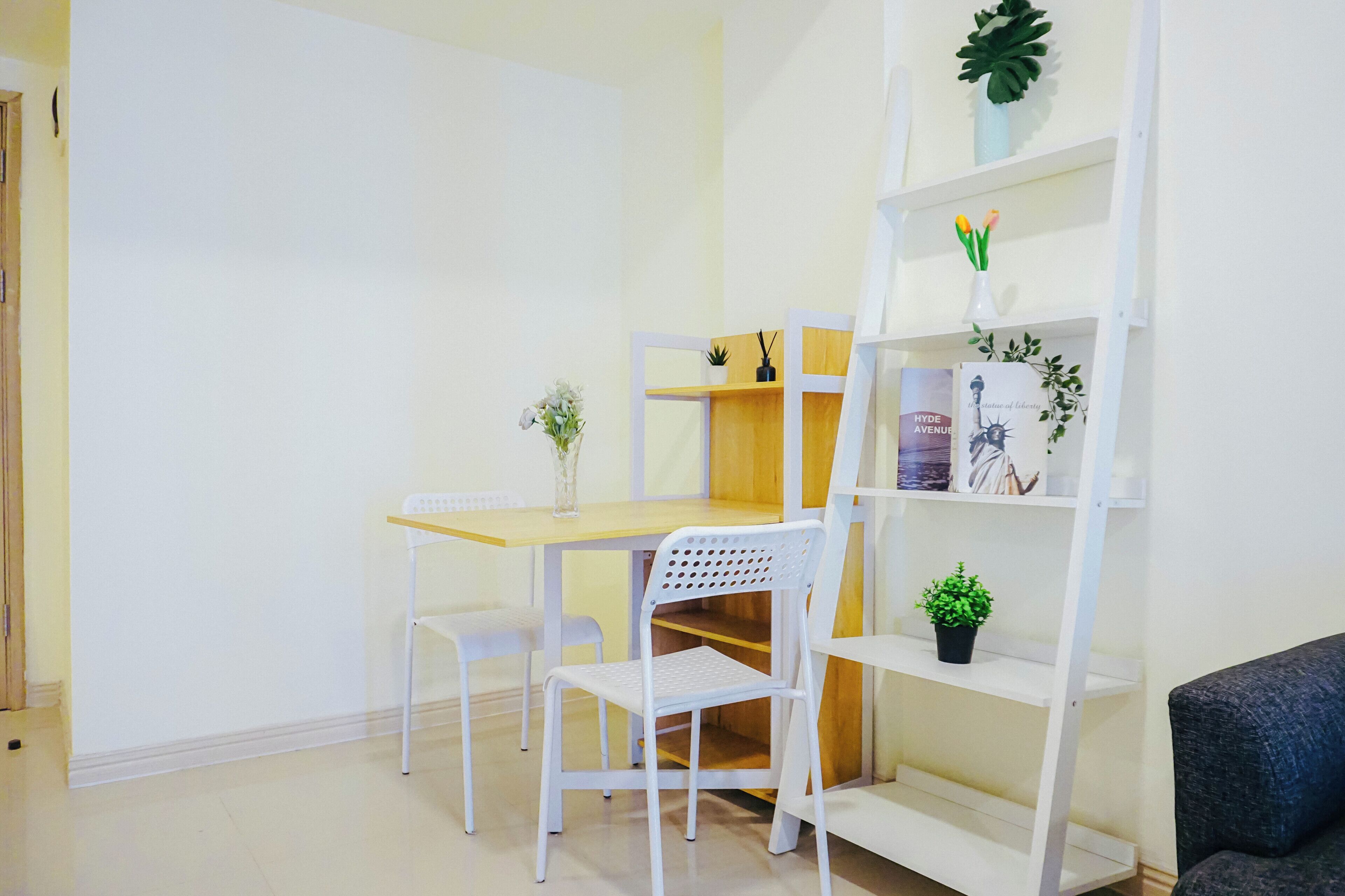 標準公寓 | 餐廳