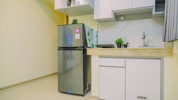 Standard Apartment | Private kitchen | Electric kettle