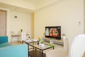 Standard Apartment | Television - 2Br Apartment Near Paramadina University Cikarang At Meikarta (Cikarang)