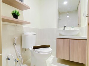 Interior - Comfortable And Good 2Br Space At Apartment Meikarta (Cikarang)