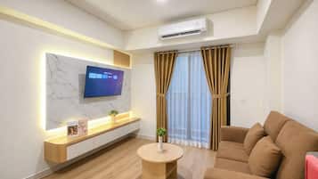 Standard Apartment | Living room