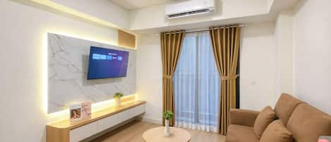 Standard Apartment | Living room