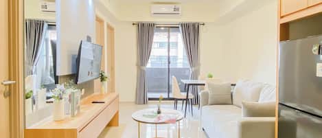 Standard Apartment | Living room