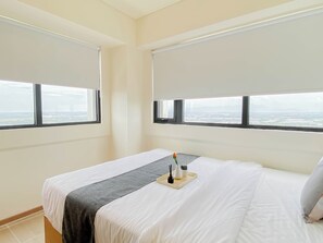 Standard Apartment - Cozy And Roomy 3Br At Apartment Meikarta District 1 (Cikarang)